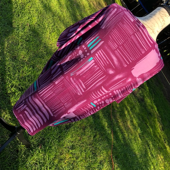 LuLaRoe “Irma” S Purple - Picture 4 of 6